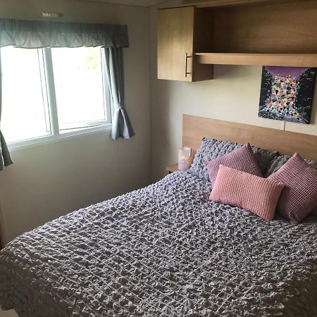 Turnberry Caravan Quiet Peaceful Location Near Golf Spas And Beaches Girvan Eksteriør billede
