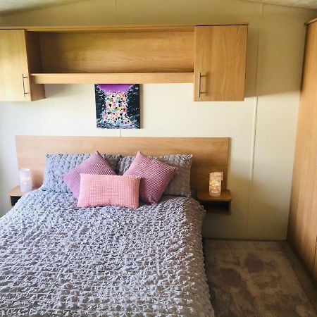 Turnberry Caravan Quiet Peaceful Location Near Golf Spas And Beaches Girvan Eksteriør billede