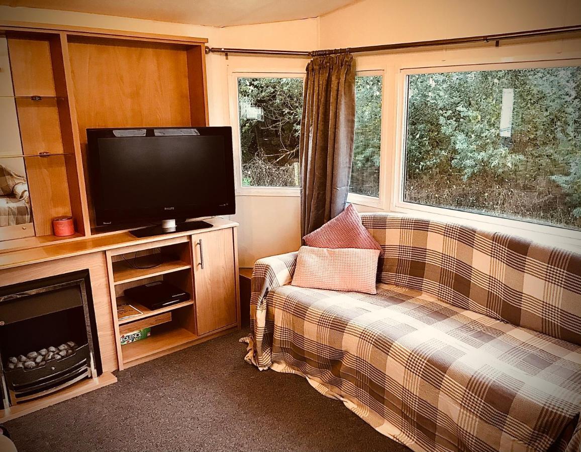 Turnberry Caravan Quiet Peaceful Location Near Golf Spas And Beaches Girvan Eksteriør billede