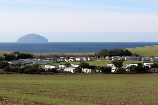 Turnberry Caravan Quiet Peaceful Location Near Golf Spas And Beaches Girvan Eksteriør billede
