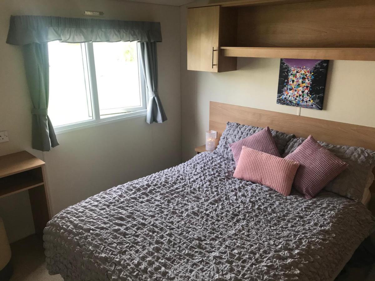 Turnberry Caravan Quiet Peaceful Location Near Golf Spas And Beaches Girvan Eksteriør billede