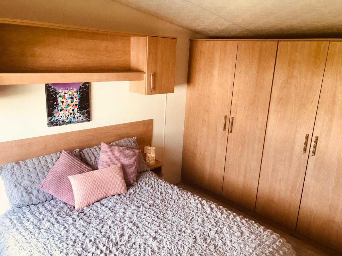 Turnberry Caravan Quiet Peaceful Location Near Golf Spas And Beaches Girvan Eksteriør billede